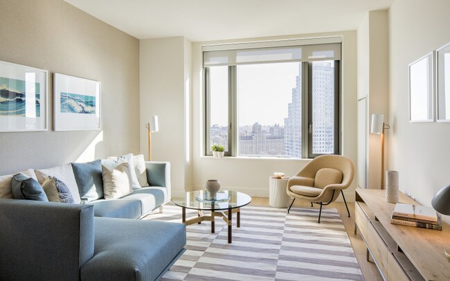 Building Photo - 10 City Point