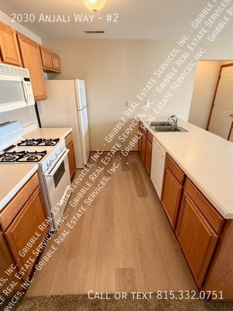 Building Photo - 2030 Anjali Way