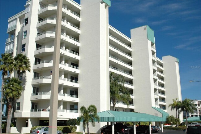 Building Photo - 7963 Sailboat Key Blvd S