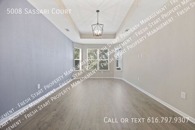Building Photo - 5008 Sassari Ct