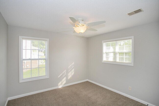 Building Photo - 822 Sugarcane Way