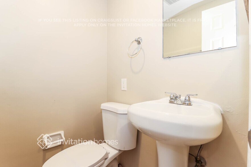 Building Photo - 5809 Elena Dr