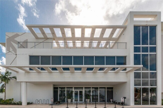 Building Photo - 10245 NW 63rd Terrace