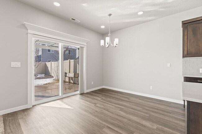 Building Photo - Ideal 4bd/2.5ba Blackrock Home - Great commute location!