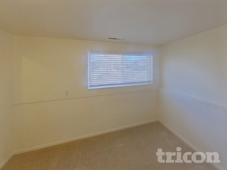 Building Photo - 2226 Wold Ave