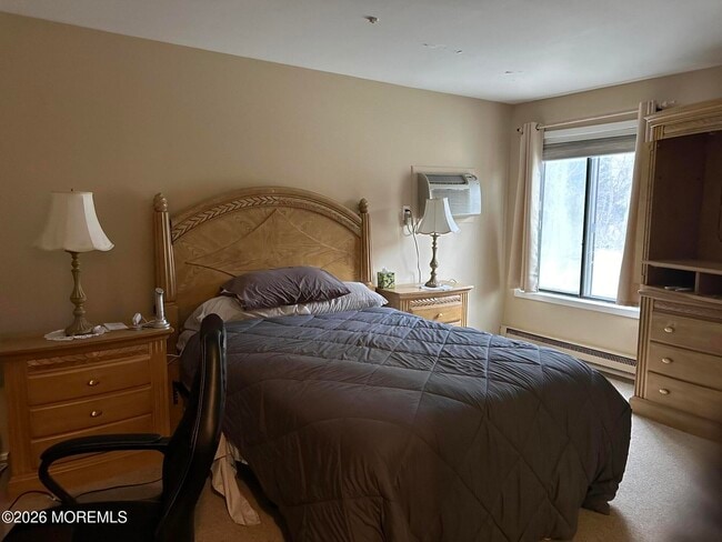 Building Photo - 10 Pine Cluster Cir