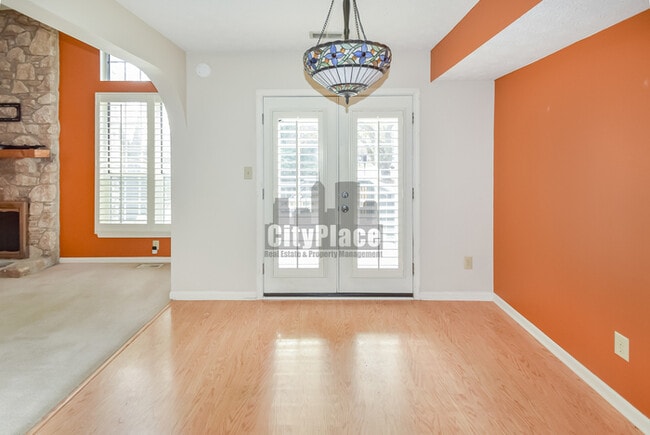 Building Photo - 7497 Charrington Ct