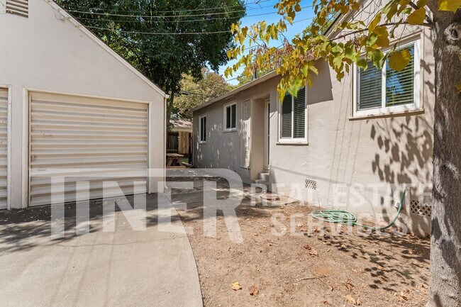 Building Photo - 4120 B St