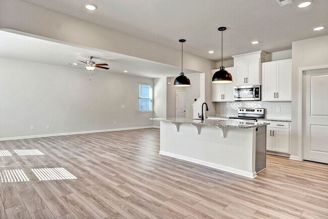 Building Photo - 160 Wood Orchid Ln