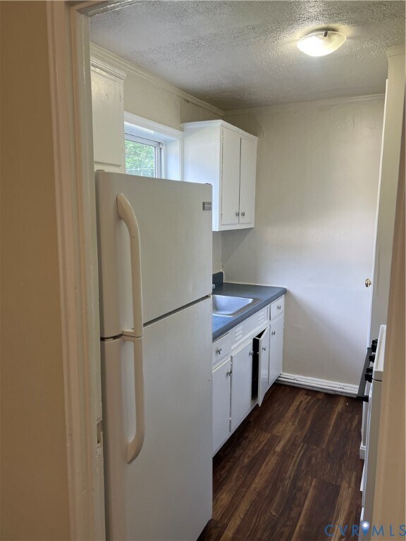 Building Photo - 202 Monticello Dr