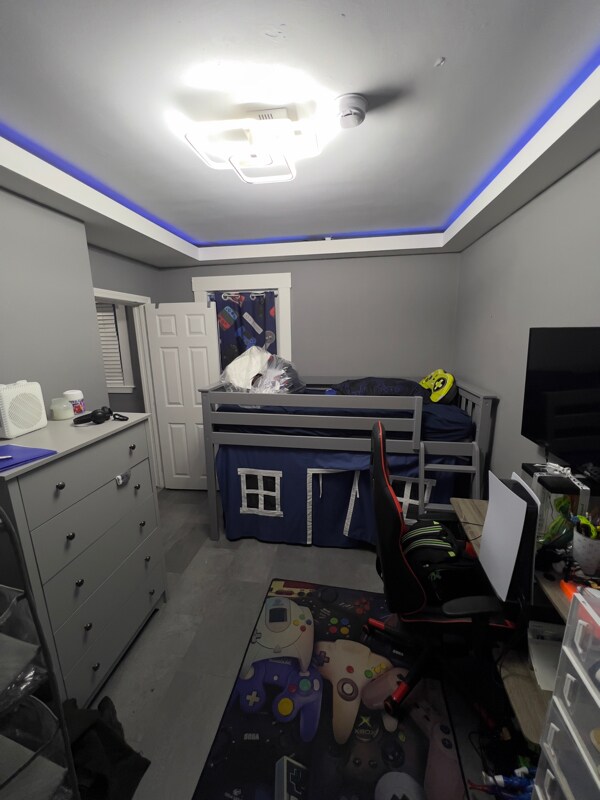 Building Photo - 107 Summer St