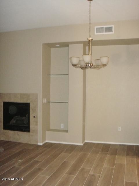 Building Photo - 6605 N 93RD Ave
