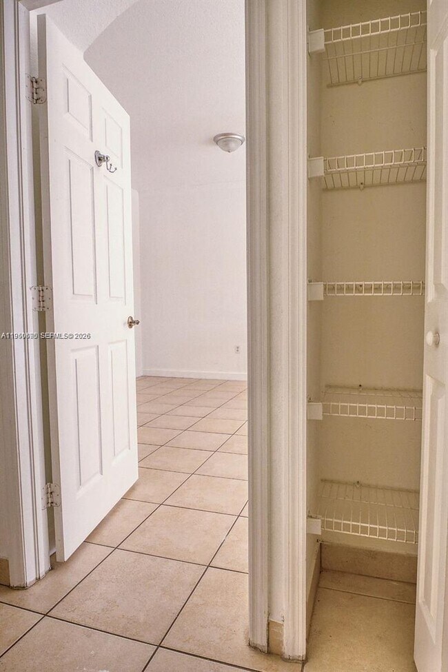 Building Photo - 12193 SW 124th Ct