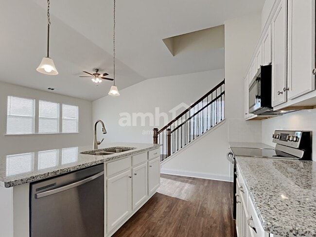 Building Photo - 5232 Blue Mountain Drive
