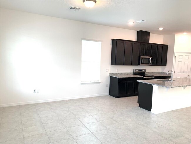 Building Photo - 10348 Austrina Oak Lp