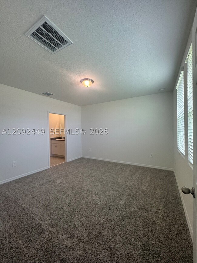 Building Photo - 3889 Giorgio Dr