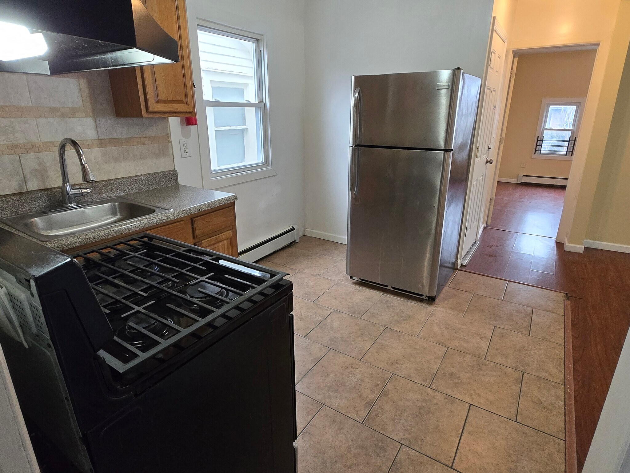 Building Photo - 791 S 13th St