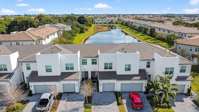 Building Photo - 4790 Navali Dr