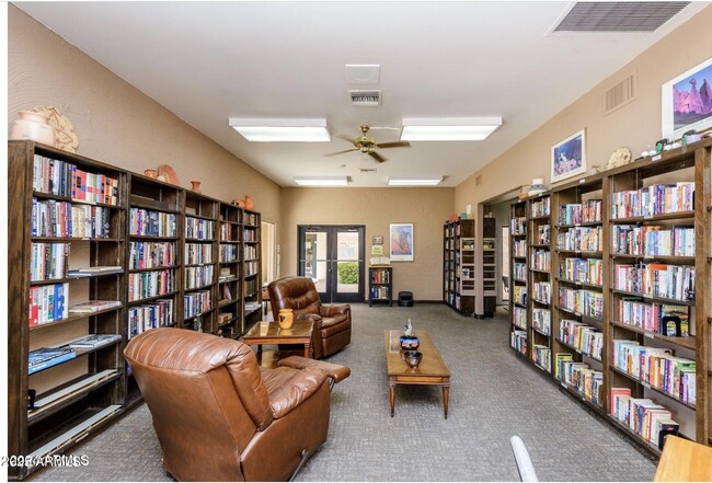 Building Photo - 7930 E Camelback Rd