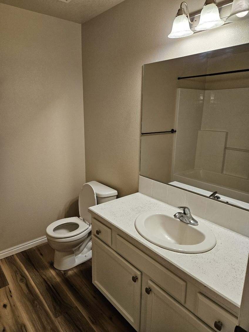Building Photo - 21 Mangum Cir
