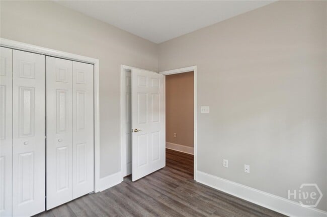 Building Photo - 104 Kendal Ct