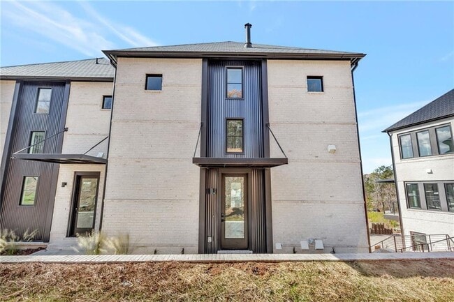 Building Photo - 10965 Serenbe Ln