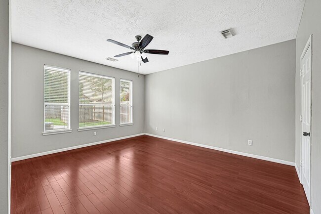 Building Photo - 3207 Crimson Coast Dr