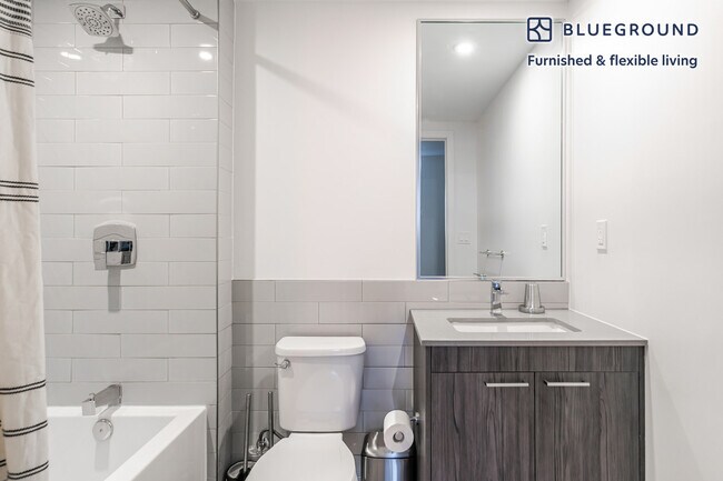 Building Photo - 21 NE 22nd St