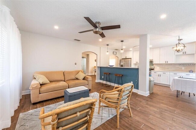 Building Photo - 13116 Fennway Ridge Dr