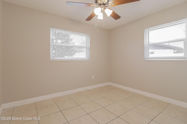 Building Photo - 935 S Courtenay Pkwy