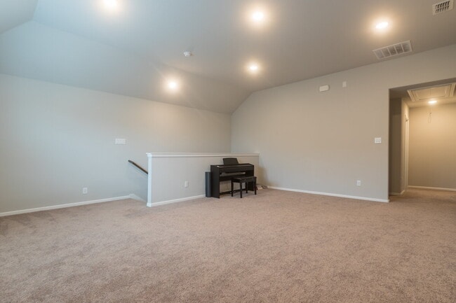 Building Photo - Gorgeous Two Story Home Featuring 2 Living spaces, 5 Bedrooms, and 3.5 Baths