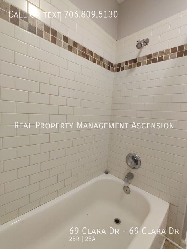 Building Photo - Quaint, Ringgold 2 Bed 1.5 Bath