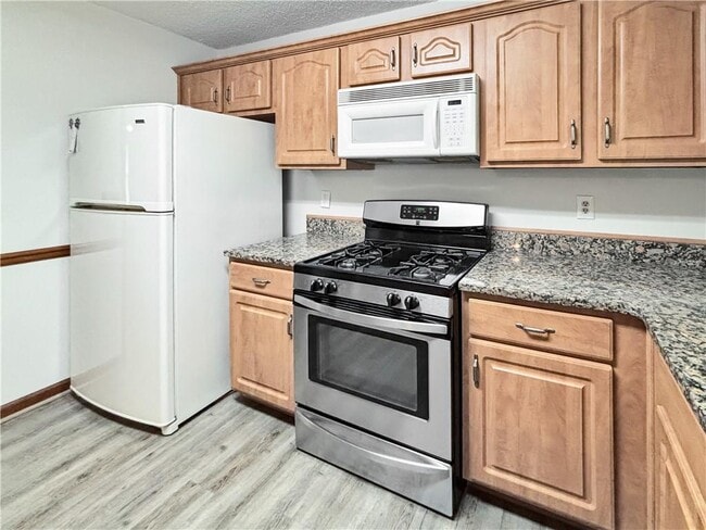 Building Photo - 7040 Sand Wedge Cir