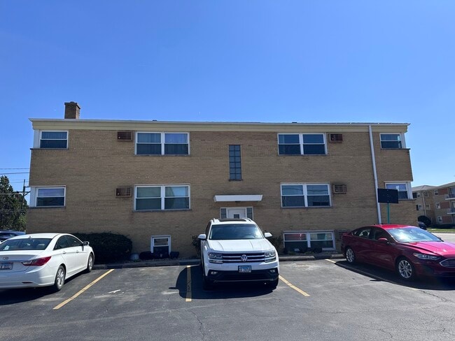 Primary Photo - 2221 S 17th Ave