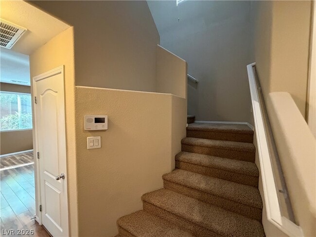 Building Photo - 10622 Thor Mountain Ln