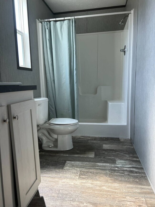 Building Photo - 575 Payne Creek