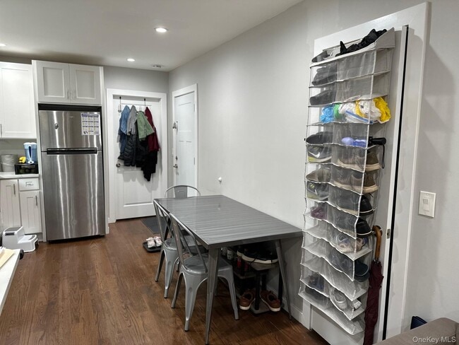 Building Photo - 71 Lannon Pl