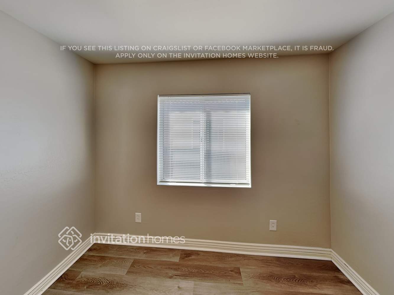 Building Photo - 12534 W Bloomfield Rd