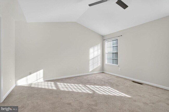 Building Photo - 21748 Kings Crossing Terrace