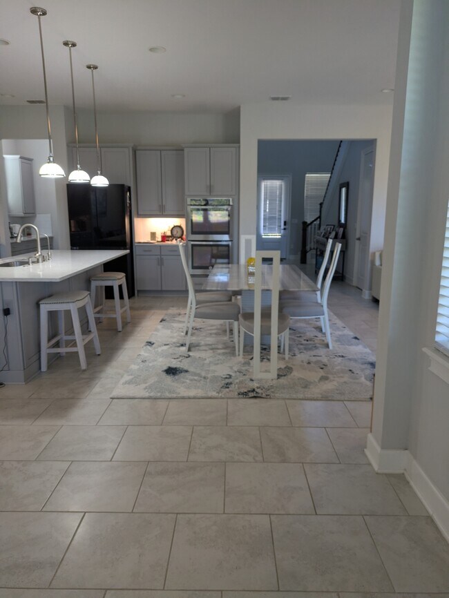 Building Photo - 78 Amalurra Trail