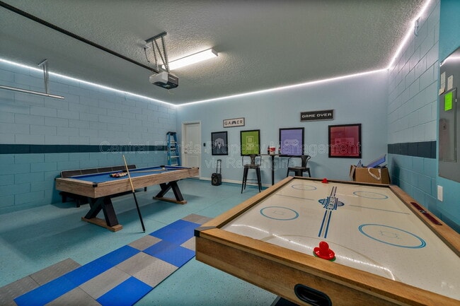 Building Photo - 5552 Misty Oak Cir