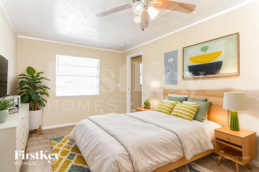 Building Photo - 2426 Mill Creek Rd