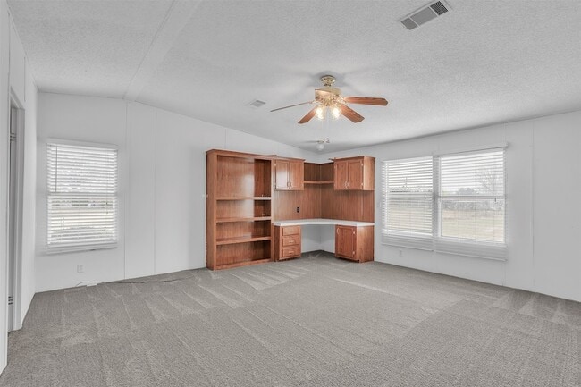Building Photo - 9596 Co Rd 155