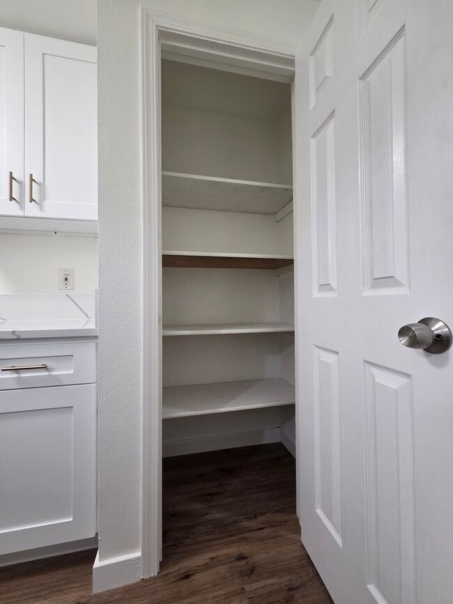 Building Photo - 1106 106th St Ct E