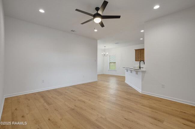 Building Photo - 209 Tatum Ln