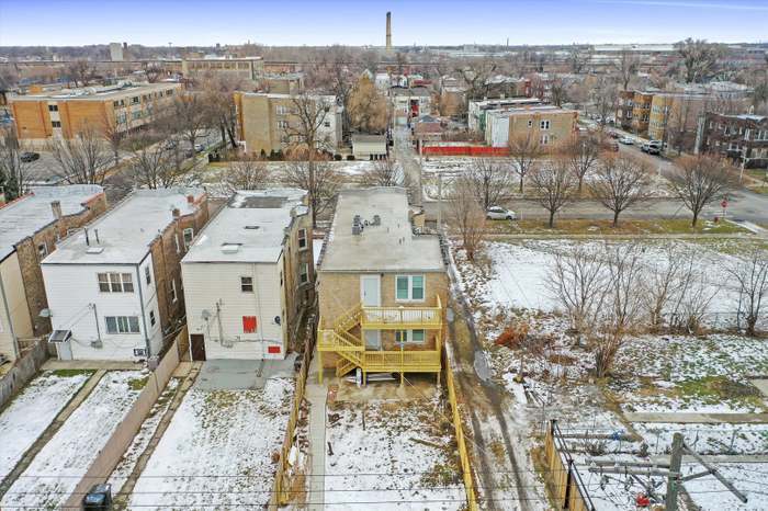 Building Photo - 4513 W West End Ave