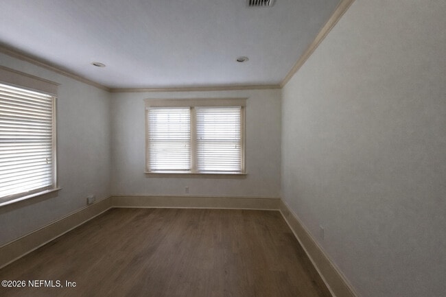 Building Photo - 1613 King St