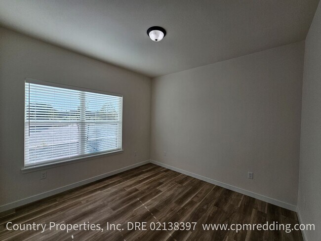 Building Photo - Almost New 3-Bedroom House with Lots of Upgrades Near Keswick Dam!