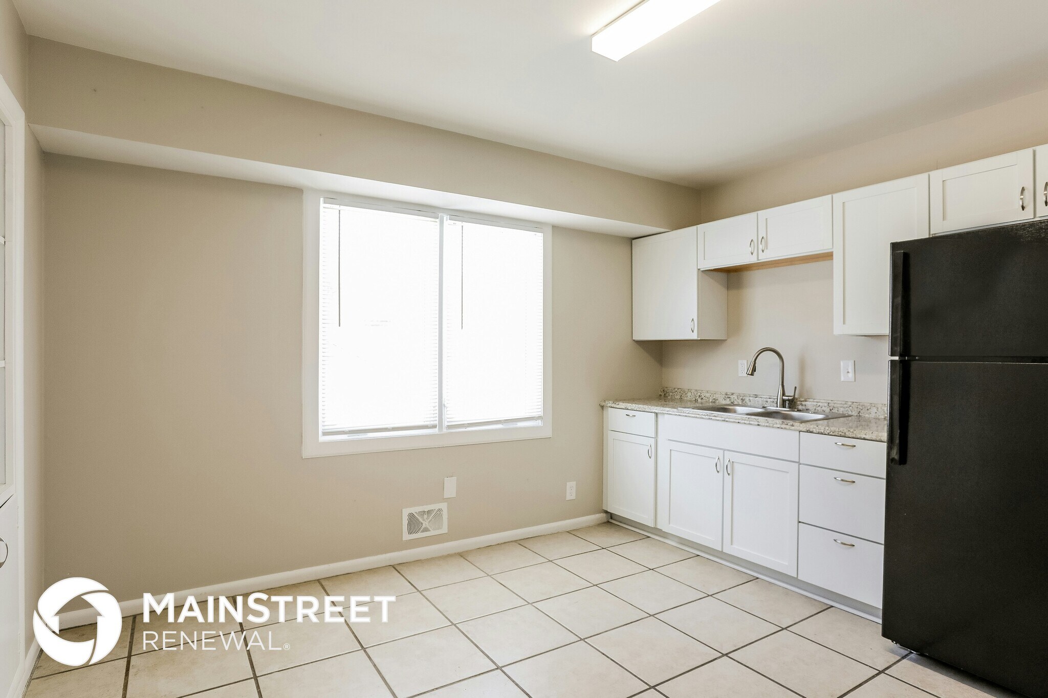 Building Photo - 4232 S Liberty St