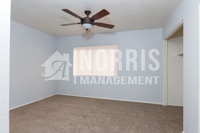 Building Photo - Great Home With NO HOA